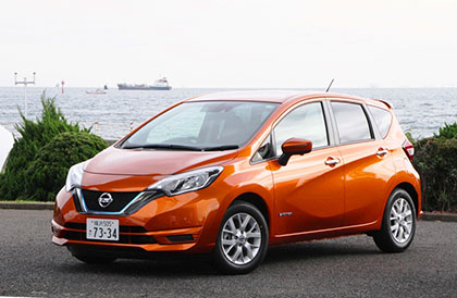 日産 ノート e-POWER S