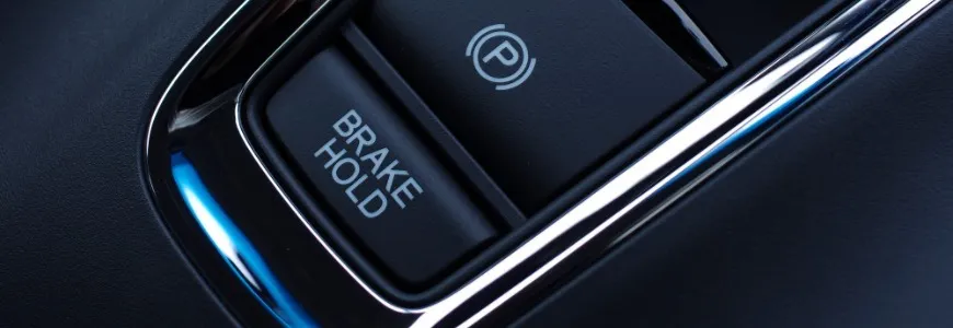 電動パーキングブレーキとは？使い方とメリット・デメリット_メインビジュアル