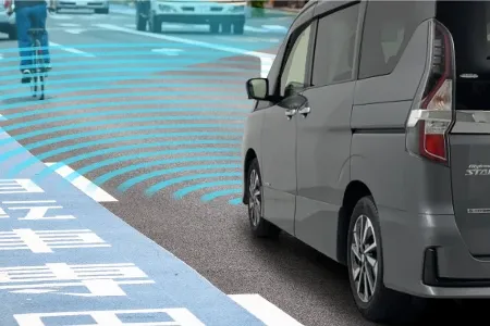 車の安全装備とは？_エマージェンシーブレーキとは_メインビジュアル